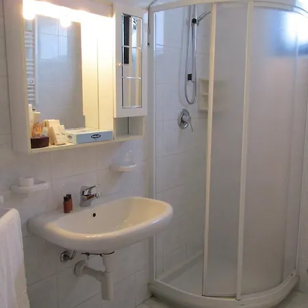 Hotel Roby 3*