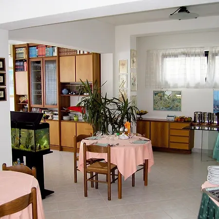 Hotel Roby Marina di Massa