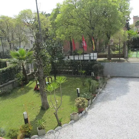 Hotel Roby Marina di Massa
